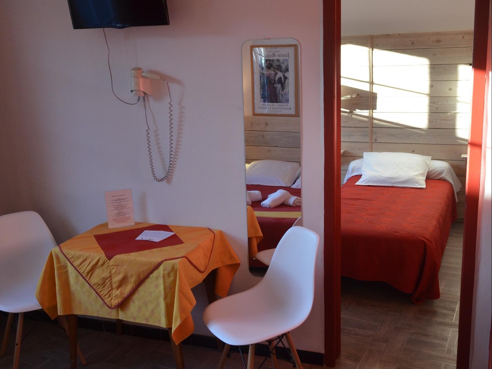 Hotel Restaurant Panoramique Cesar Bonnieux Eksteriør billede