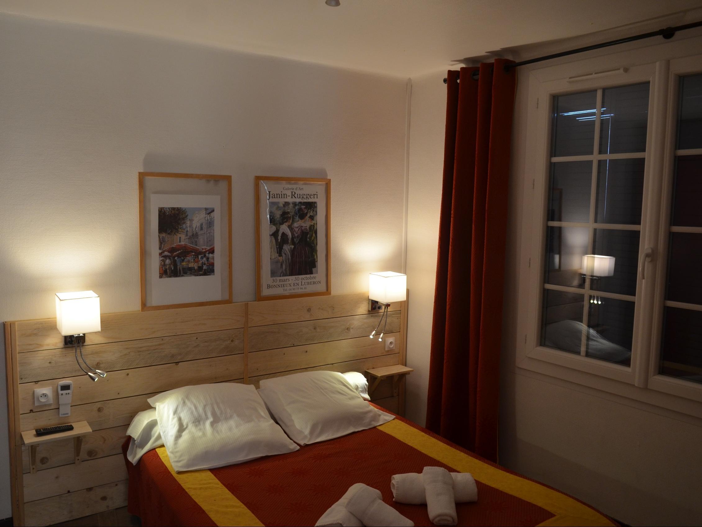 Hotel Restaurant Panoramique Cesar Bonnieux Eksteriør billede