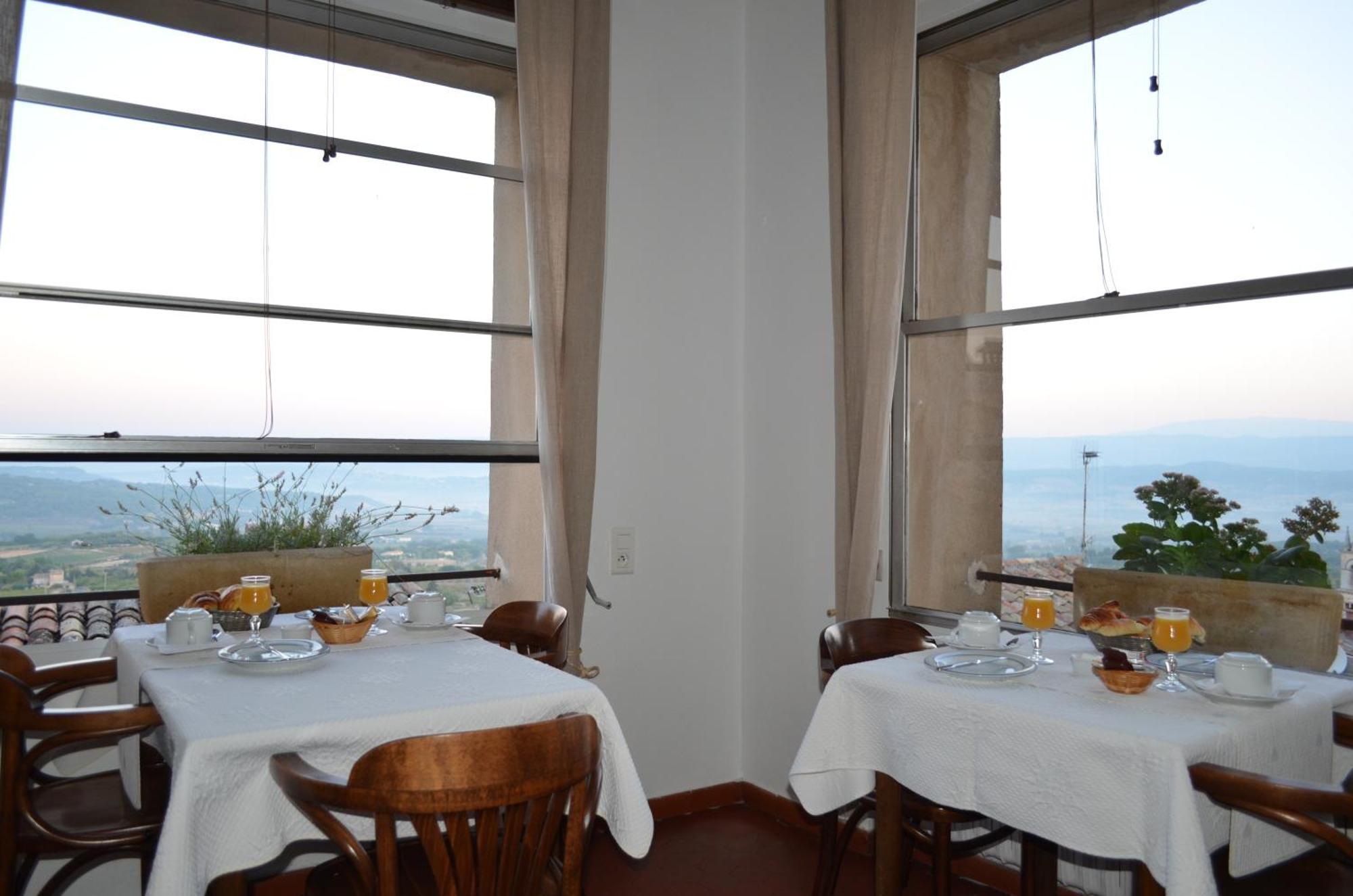 Hotel Restaurant Panoramique Cesar Bonnieux Eksteriør billede